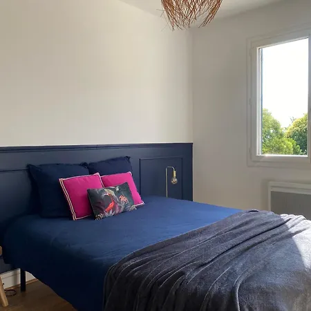 Apartment Spacieux Climatise Avec Terrasse
