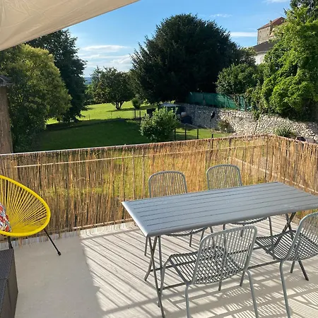 Spacieux Climatise Avec Terrasse Apartment *